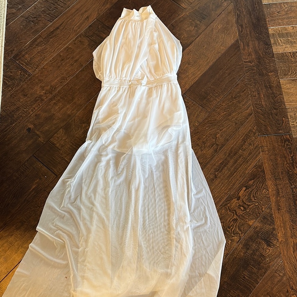 Elegant White Halter Maxi Dress